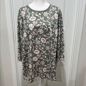Lands' End Green and Pink Floral Short Sleeve Tee